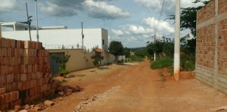 Liminar bloqueia bens de empresa que vendeu lotes no bairro Paraíso