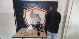 Ladrão rouba motocicleta e acaba preso