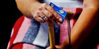 Prova de vida dos aposentados está suspensa até o fim de novembro