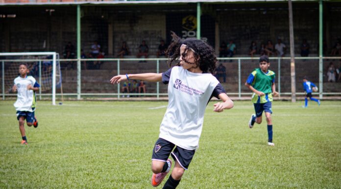 Aulão do projeto Bom de Bola, Bom na Escola reúne mais de 175 jovens atletas em Juatuba