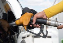 Procon-MPMG autua 14 postos e identifica aumentos elevados em combustíveis