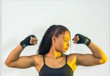 Campeã mineira de Muay Thai, Cláudia Gomes, se prepara para Brasileiro de 2027
