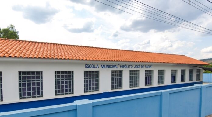 Câmara de Mateus Leme aprova verbas para construção de quadra em escola de Sítio Novo